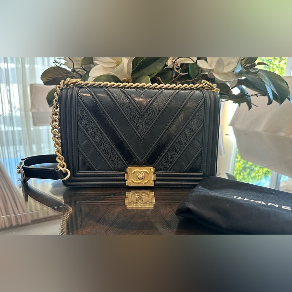 Chanel Boy Bag in Black Chevron Mixed Leather: New Medium Size